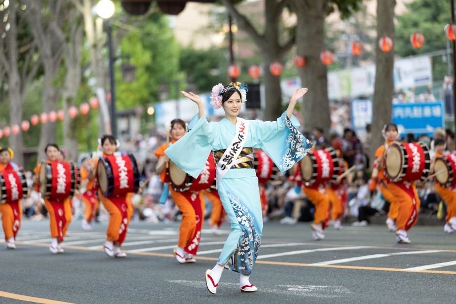 2026年版 岩手の夏祭り【盛岡さんさ踊り】の由来や見どころ紹介